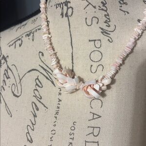 Seashell necklace, beautiful peach every color